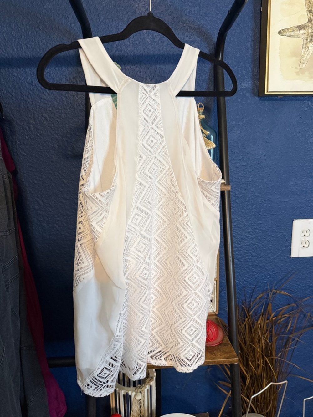 White Lace Overlay Tank Top - Picture 2 of 2
